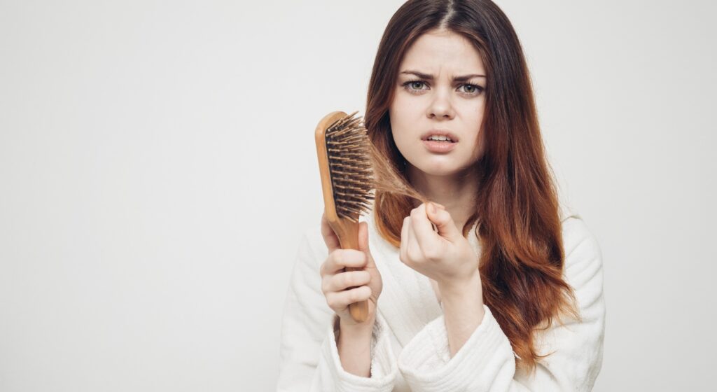 Caduta dei capelli: cause, rimedi e come intervenire con Minoxidil Biorga