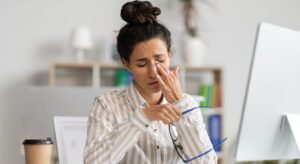 Protezione Occhi e Visione Affaticata: Come Ridurre Stress Visivo